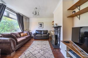 Lounge- click for photo gallery